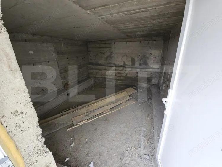 Casă cu 4 camere cu Teren 320 Mp în Bucium