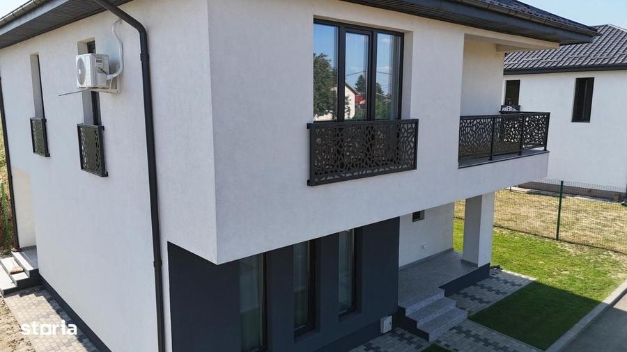 Casă cu 4 camere cu Teren 320 Mp în Central