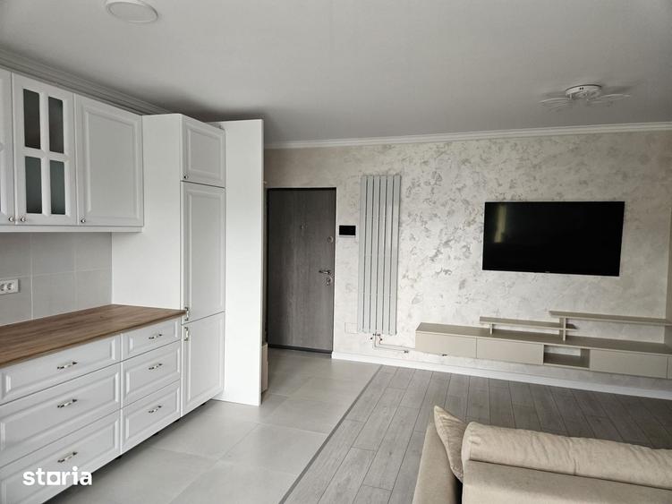 Apartament cu 3 camere în Triaj
