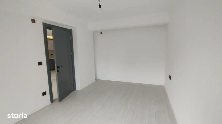 Apartament cu 2 camere semidecomandat în Titan
