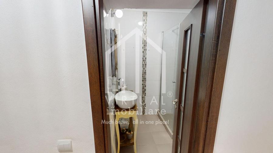 Apartament cu 2 camere, mobilat în Central