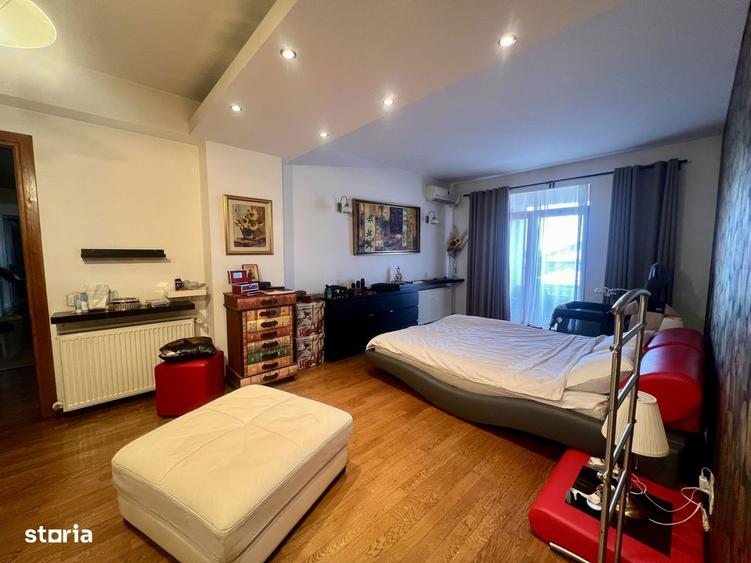 Apartament cu 4 camere în Băneasa