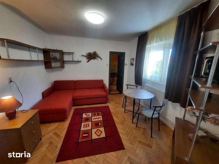 Garsonieră în Central