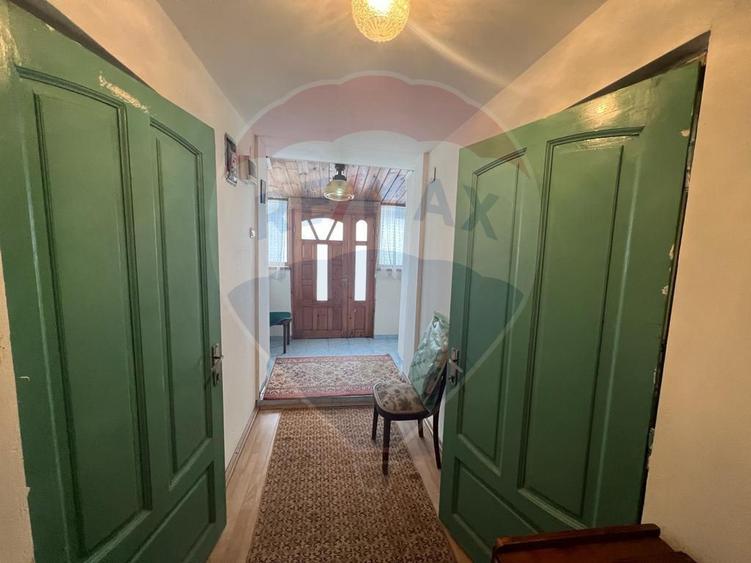 Casa /3 camere Calimanesti - 9