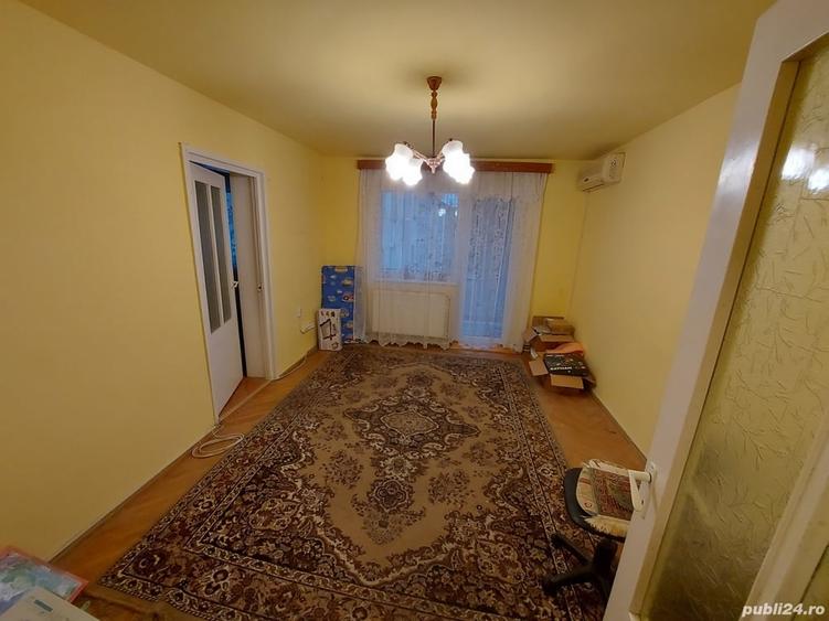 Apartament cu 3 camere decomandat în Luduș
