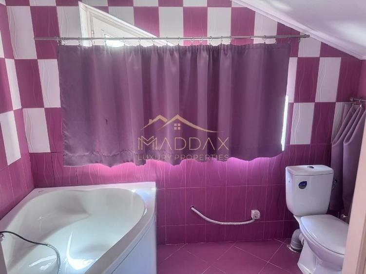 Casă individuală cu 6 camere cu Canalizare în Cotroceni