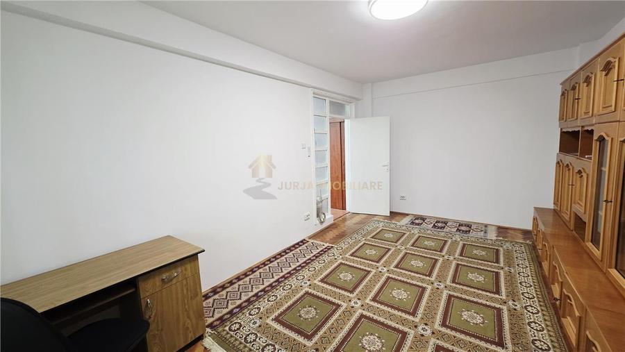 Apartament cu 2 camere decomandat, mobilat în Mănăștur