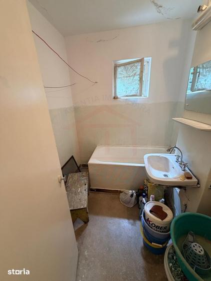 Apartament cu 2 camere în Micro 18