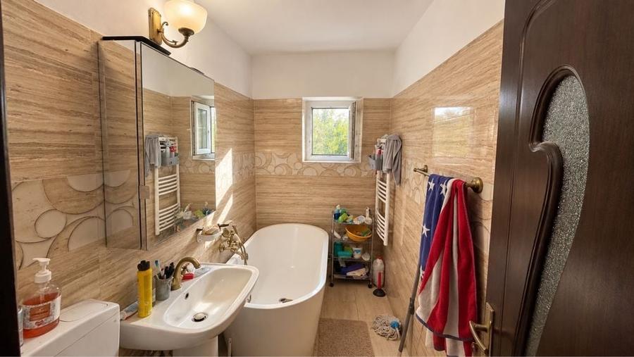 Apartament cu 2 camere decomandat în Ferdinand