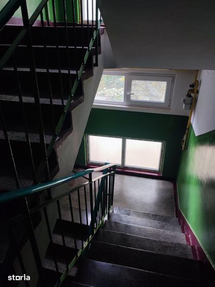 Apartament cu 2 camere semidecomandat în Inel II