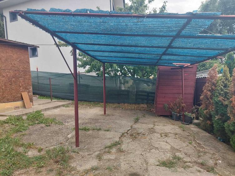 Apartament semidecomandat în Iris