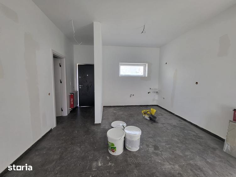 Casă cu 3 camere cu Teren 250 Mp în Central