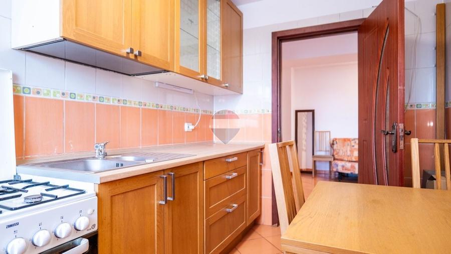 Apartament cu 2 camere decomandat, mobilat în Vitan-Bârzești