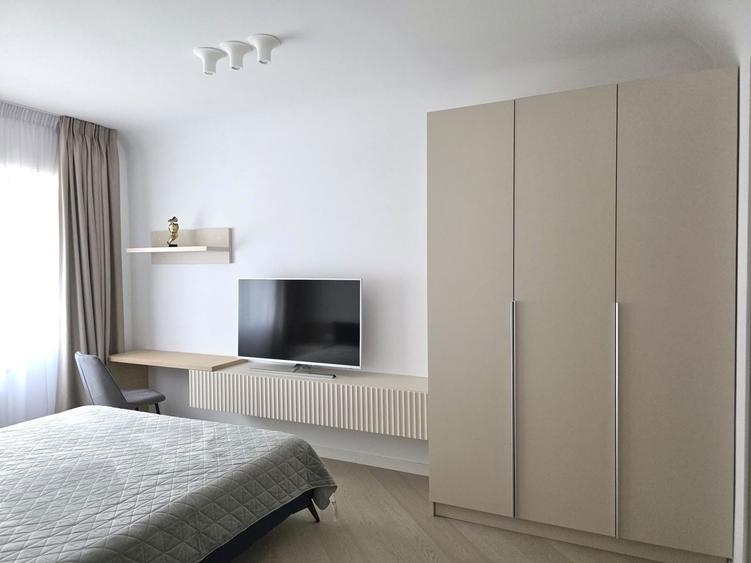 Apartament cu 3 camere, mobilat în Pipera