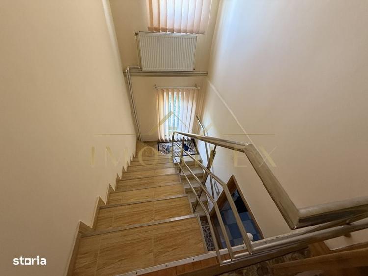 Casă cu 4 camere în Central