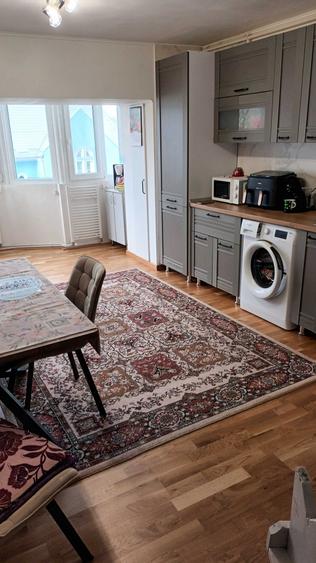 Apartament cu 2 camere decomandat în Micro 1