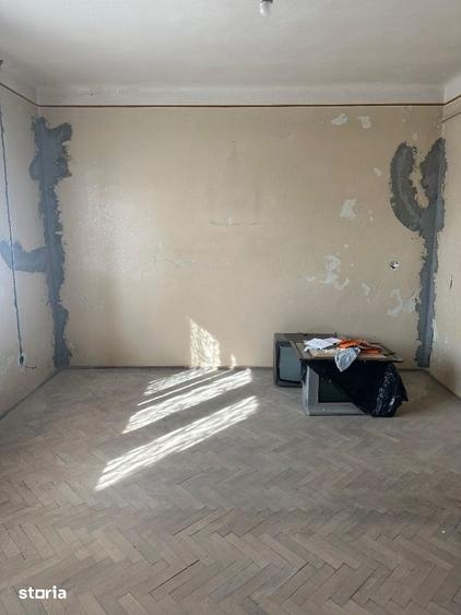Casă cu 3 camere cu Teren 250 Mp în Câmpina