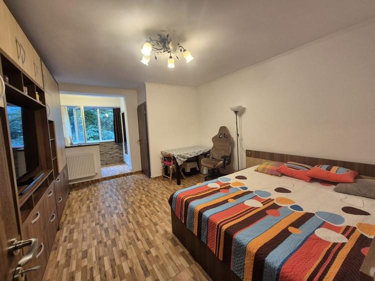 Garsonieră semidecomandată, mobilată în Sălăjan