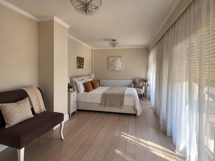 Casă cu 4 camere cu Garaj în Kiseleff