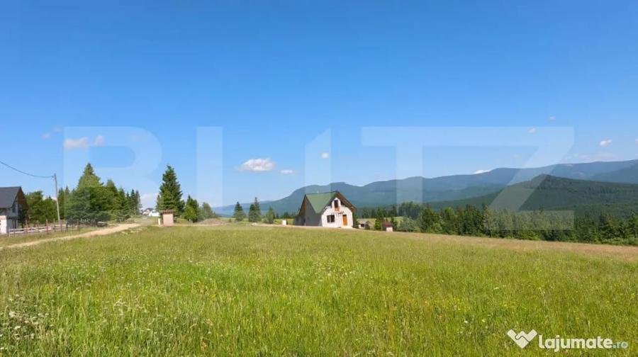 Teren de 2817 mp, în Piatra