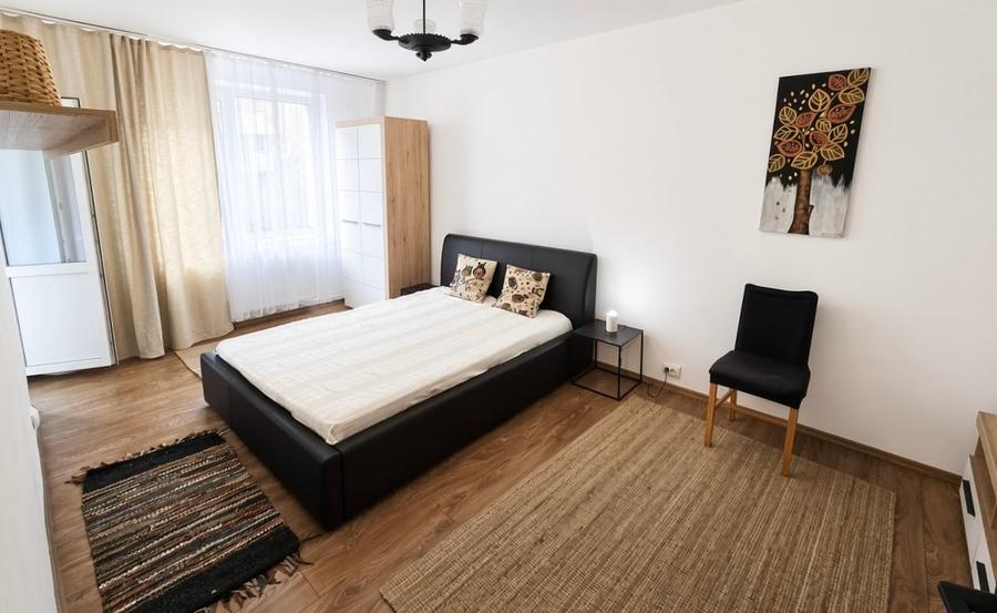 Apartament cu 2 camere decomandat în Dristor