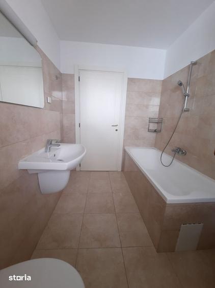 Apartament cu 3 camere decomandat în Calea Dumbrăvii