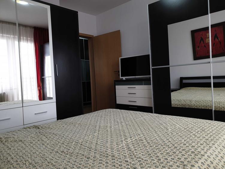 Apartament cu 2 camere decomandat în Exterior Vest