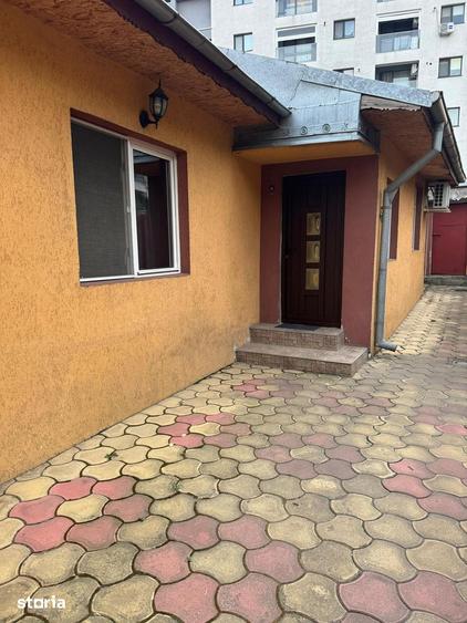 Casă cu 4 camere cu Teren 240 Mp în 9 Mai