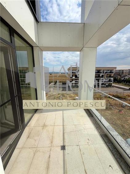 Apartament cu 3 camere decomandat, mobilat în Albert
