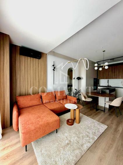 Apartament cu 2 camere semidecomandat, mobilat în Florești — fotografia 1