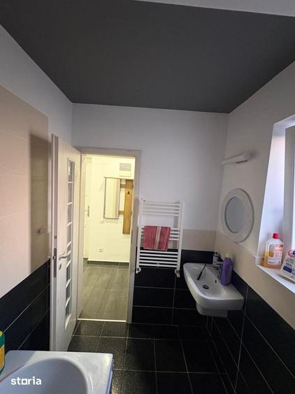 Apartament cu 2 camere decomandat în Prundu
