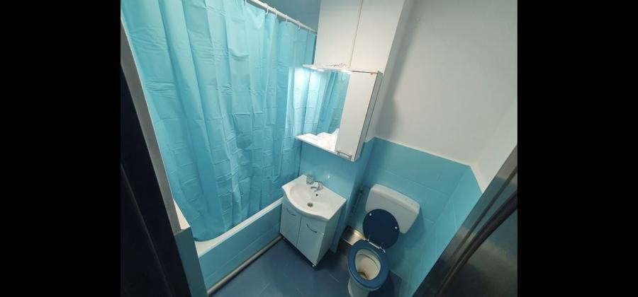 Apartament cu 2 camere semidecomandat în Dristor