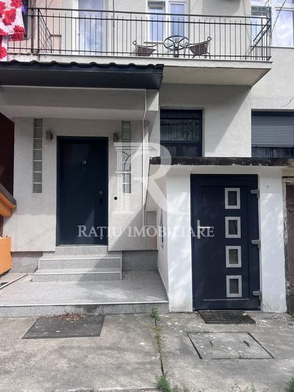 Apartament cu 3 camere semidecomandat, mobilat în Ultracentral
