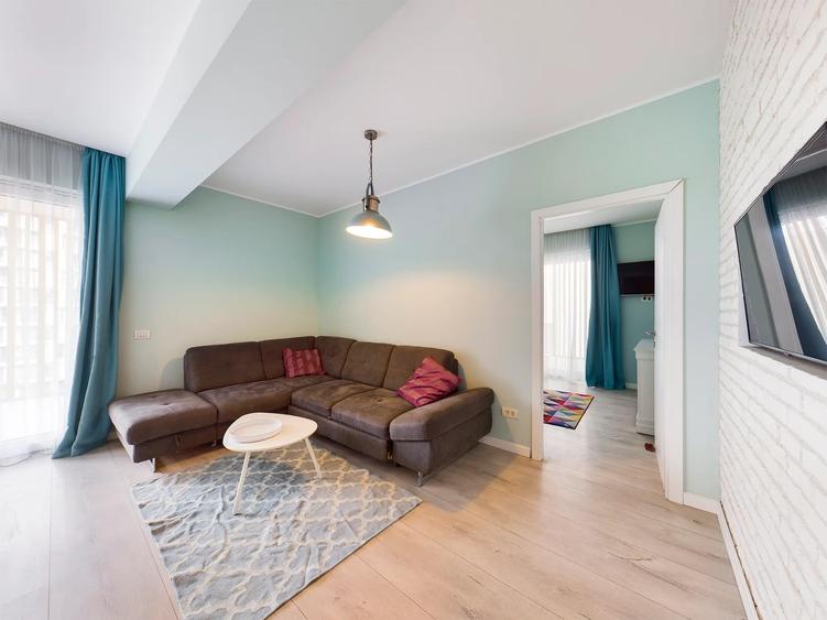 Apartament cu 2 camere semidecomandat în Mamaia-Sat