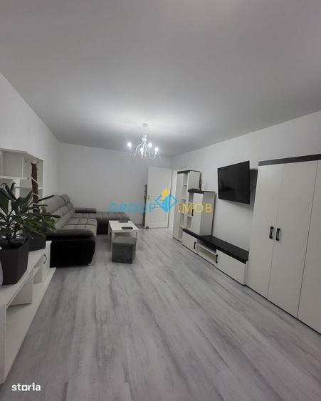 Apartament cu 3 camere decomandat în Narcisa