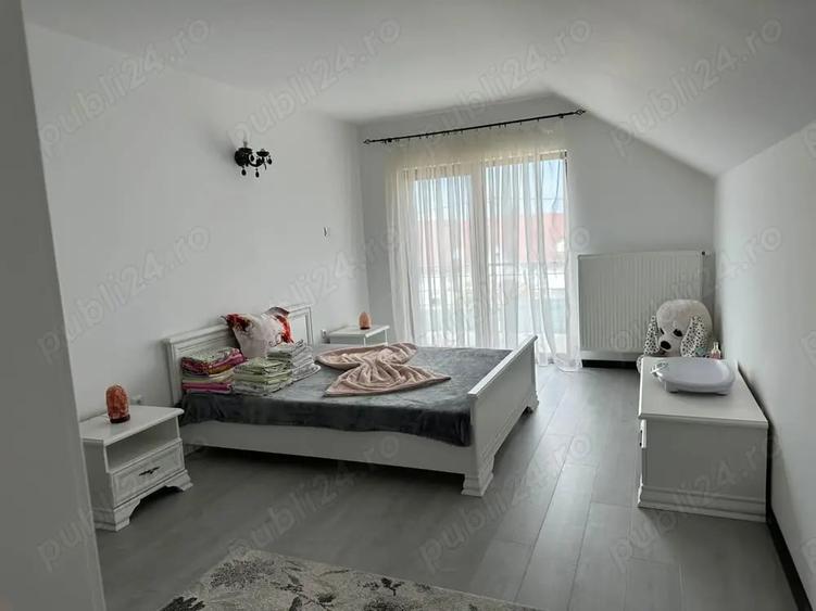 Casă cu 4 camere cu Teren 395 Mp în Central