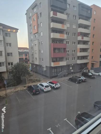 Garsonieră decomandată în Iosia