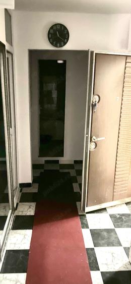 Apartament cu 2 camere decomandat în Broșteni