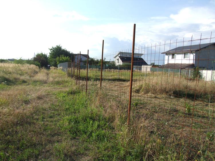 Teren Construcții intravilan de 510 mp, în Țegheș