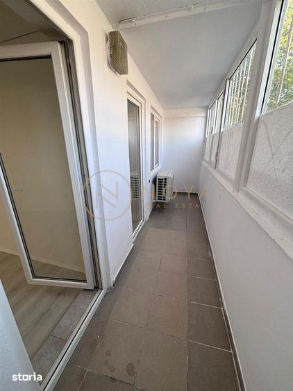 Casă cu 7 camere cu Teren 204 Mp în Grivița