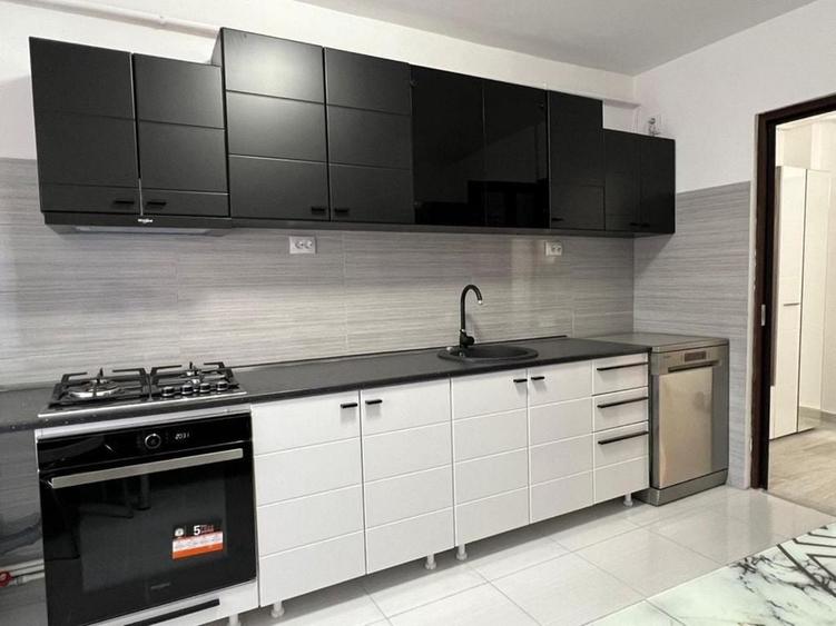 Apartament cu 2 camere decomandat în Dorobanți 2