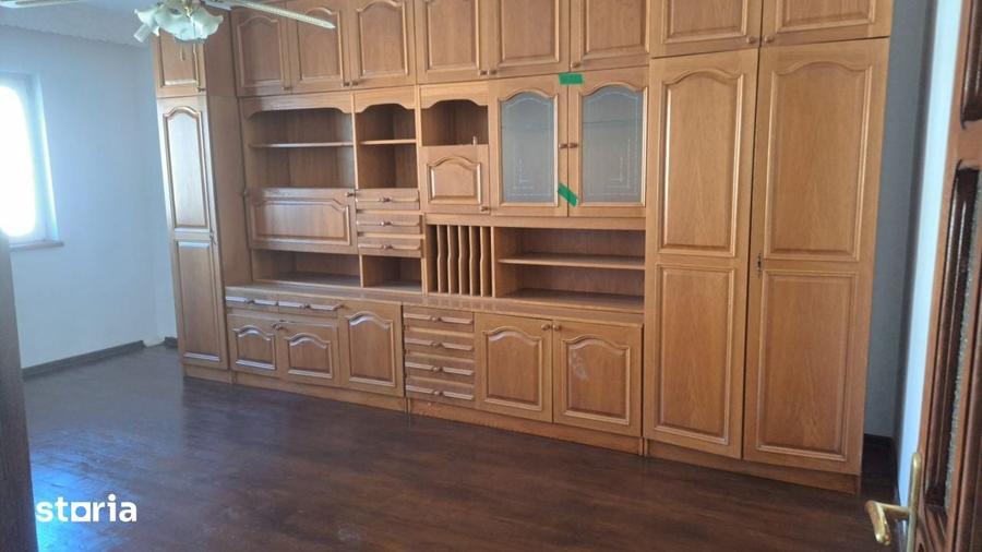 Apartament cu 3 camere în Gării