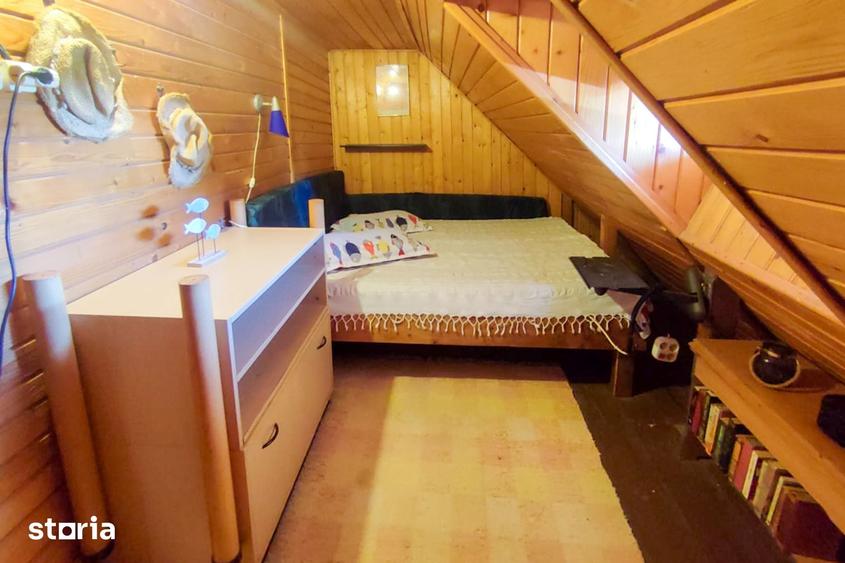 Casă cu 7 camere cu Teren 938 Mp în Chilia Veche