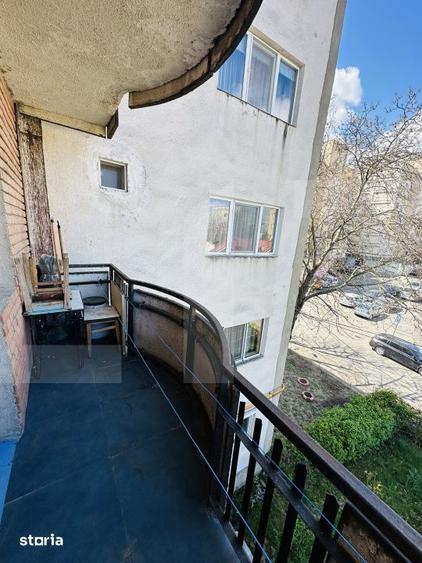 Apartament cu 3 camere decomandat în Aurel Vlaicu