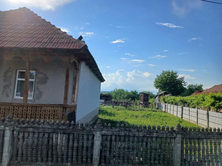 Casa de vanzare plus teren - 4