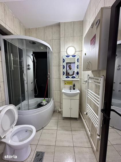Casă cu 4 camere cu Teren 80 Mp în Central