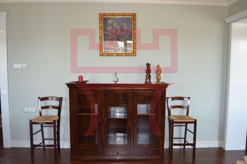 Apartament cu 4 camere decomandat, mobilat în Mărăști