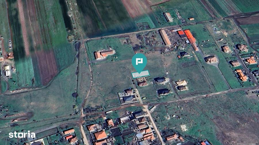 Loc de casa de 512mp in Livada - 3