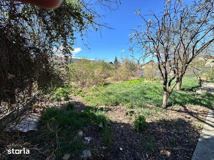 Casă cu 2 camere cu Teren 420 Mp în Central