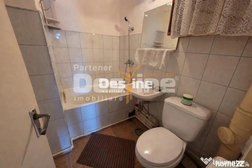 Apartament cu 2 camere decomandat în Mircea cel Bătrân